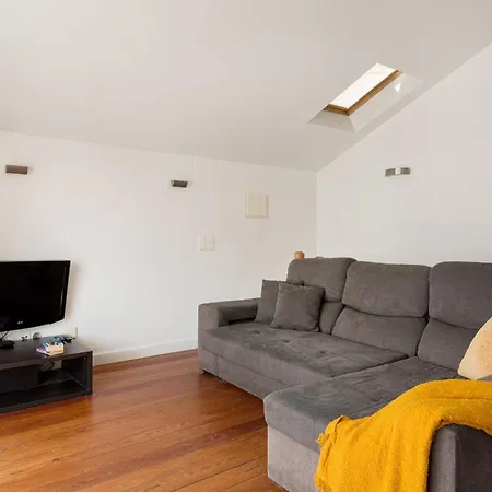 Apartment Yellow In *